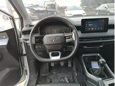 五菱佳辰 2022款 1.5L 手动畅享舒适型