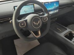 五菱星光 2025款 70km 智能标准型