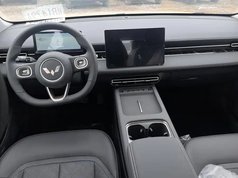 五菱星光 2025款 70km 智能标准型