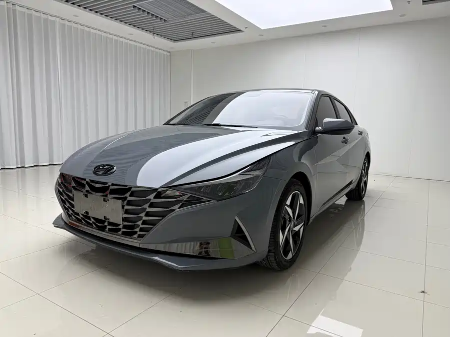 Hyundai Elantra, 2021