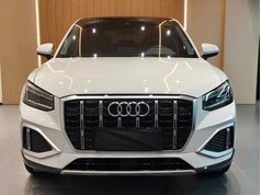 奥迪Q2L 2022款 35 TFSI 时尚致雅型
