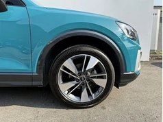 奥迪Q2L 2022款 35 TFSI 时尚动感型