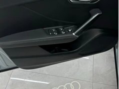 奥迪Q2L 2022款 35 TFSI 进取致雅型