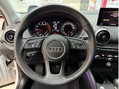 奥迪Q2L 2022款 35 TFSI 时尚动感型