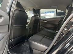 雷凌 2023款 智能电混双擎 1.8L 豪华版