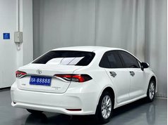 卡罗拉 2021款 1.2T S-CVT 精英版