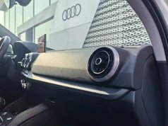 奥迪Q2L 2022款 35 TFSI 时尚动感型