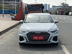 奥迪A3 2023款 A3L Limousine 35 TFSI 进取运动型