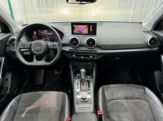 奥迪Q2L 2022款 35 TFSI 豪华动感型