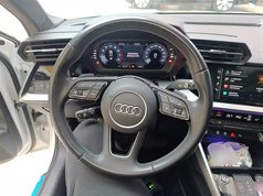 奥迪A3 2024款 A3L Limousine 35 TFSI 时尚运动型