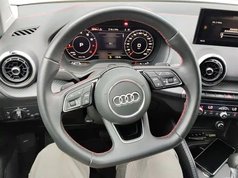 奥迪Q2L 2024款 35TFSI 豪华动感型