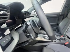 奥迪A3 2023款 A3L Limousine 35 TFSI 时尚运动型