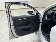 奥迪A3 2022款 Sportback 35 TFSI 进取运动型