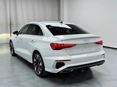 奥迪A3 2023款 A3L Limousine 35 TFSI 时尚运动型