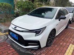 雷凌 2022款 双擎 1.8H E-CVT运动版