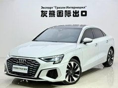 奥迪A3 2023款 A3L Limousine 35 TFSI 时尚运动型