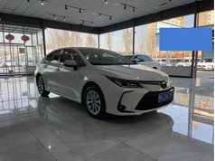 卡罗拉 2021款 双擎 1.8L E-CVT精英版