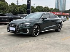 奥迪A3 2023款 A3L Limousine 35 TFSI 时尚运动型
