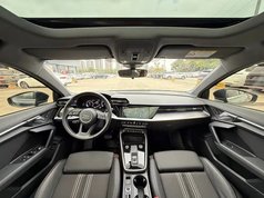 奥迪A3 2023款 A3L Limousine 35 TFSI 时尚运动型