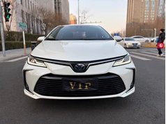 卡罗拉 2021款 双擎 1.8L E-CVT旗舰版