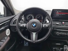 宝马1系 2021款 改款 120i M运动曜夜版