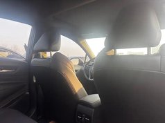 雷凌 2022款 双擎 1.8H E-CVT运动版