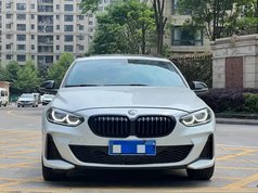 宝马1系 2021款 改款 125i M运动曜夜版