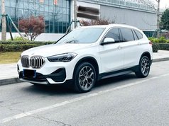 宝马X1 2022款 sDrive20Li 时尚型