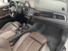 宝马1系 2021款 改款 120i M运动曜夜版