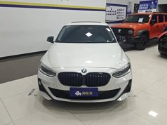 宝马1系 2021款 改款 125i M运动曜夜版