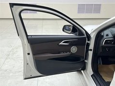 宝马1系 2021款 改款 120i M运动曜夜版