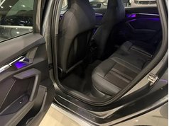 奥迪A3 2023款 A3L Limousine 35 TFSI 时尚运动型