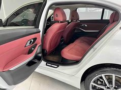 宝马3系 2023款 320i M运动套装