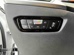 宝马3系 2023款 320i M运动套装