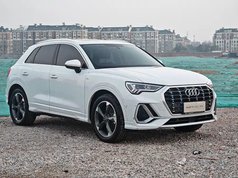 奥迪Q3 2022款 35 TFSI 时尚动感型