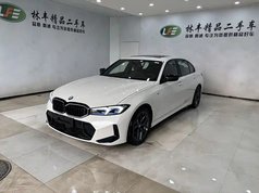 宝马3系 2025款 330Li 尊享型 M运动曜夜套装