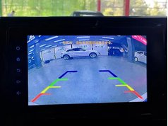 雷凌 2022款 双擎 1.8H E-CVT进取版