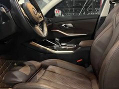 宝马3系 2022款 改款 325i M运动套装