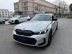 宝马3系 2024款 325i M运动曜夜套装