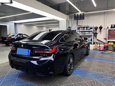 宝马3系 2025款 330Li M运动曜夜套装