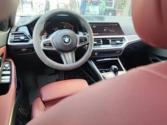 宝马3系 2022款 325i M运动曜夜套装