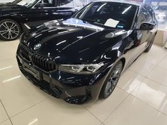 宝马3系 2025款 330i M运动曜夜套装