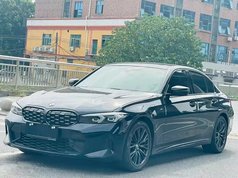 宝马3系 2024款 325i M运动曜夜套装