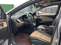 科鲁泽 2022款 320 自动悦享版