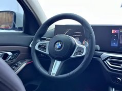 宝马3系 2023款 325i M运动套装