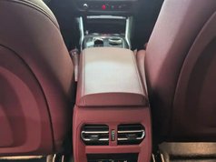 宝马3系 2024款 325i M运动曜夜套装