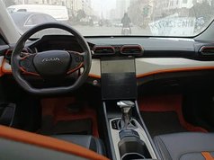 奕炫 2023款 马赫版 1.5L 自动追影版