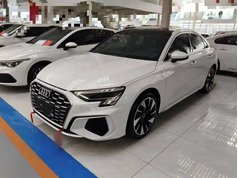 奥迪A3 2024款 A3L Limousine 35 TFSI 时尚运动型