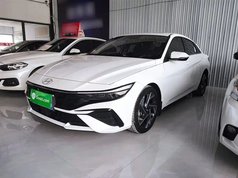 伊兰特 2023款 1.5L CVT LUX尊贵版