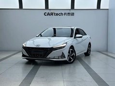 伊兰特 2022款 1.5L CVT LUX尊贵版